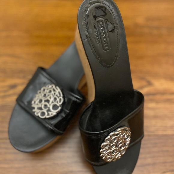 Coach Sandals - Picture 2 of 4